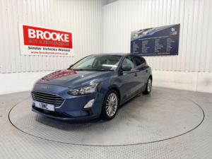 2020 Ford Focus 1.0t Ecoboost Titanium X Euro 6 (s/s) 5dr in Blue — image 3