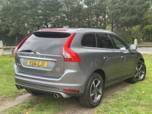 2016 Volvo Xc60 2.4 R-Design Lux Nav D5 AWD in Grey — image 4