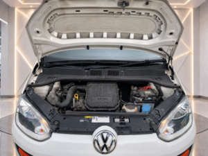 2014 Volkswagen Up! Volkswagen Up! 1.0 Move Up! Asg Euro 5 5dr Petrol Automatic in White — image 4