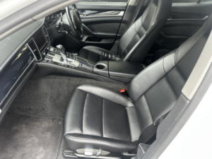 2013 Porsche Panamera 3.0 D V6 Platinum Edition in White — image 3