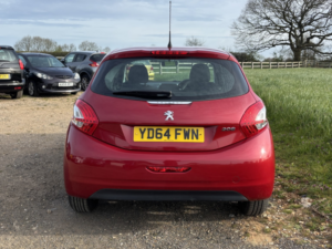 2014 Peugeot 208 1.0 Vti Puretech Active in Red — image 6