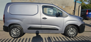 2022 Peugeot Partner 1.5 Partner Standard 1000 Professional Premium Bhdi 100 Manual in Grey — image 4