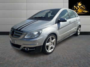 2010 Mercedes-Benz B Class 2.0 B180 Cdi Sport in Silver — image 3