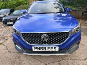 2018 MG MG Zs 1.0 T-Gdi Exclusive in Blue — image 3