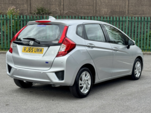 2015 Honda Jazz 1.3 I-Vtec Se in Silver — image 4