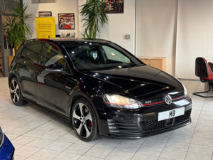 2017 Volkswagen Golf 2.0 Tsi Bluemotion Tech Gti in Black — image 3