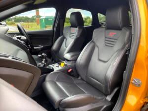 2013 Ford Focus St-3 2.0 Ecoboost - 45,400 Miles - Fsh - Unmodified - Full Recaro Leather, Xenons - Tangerine Scream in Yellow — image 4