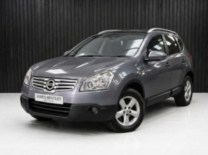 2009 Nissan Qashqai+2 1.6 Visia 2WD 5dr in Grey — image 5