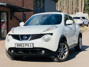2012 Nissan Juke 1.5 Dci 8v Tekna Euro 5 (s/s) 5dr in White — image 3