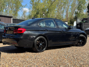 2017 BMW 3 Series 3.0 330d M Sport Auto Xdrive Euro 6 (s/s) 4dr in Black — image 2
