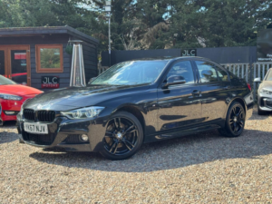 2017 BMW 3 Series 3.0 330d M Sport Auto Xdrive Euro 6 (s/s) 4dr in Black — image 4