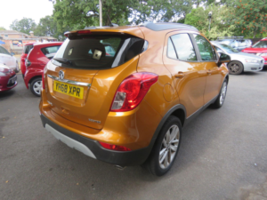 2018 Vauxhall Mokka X 1.4i Turbo Ecotec Design Nav Euro 6 (s/s) 5dr in Orange — image 5