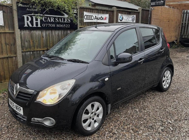 2009 Vauxhall Agila 1.2 16v Design Euro 4 5dr in Black — image 1
