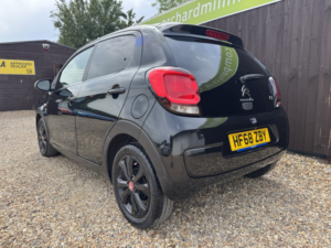2018 Citroen C1 1.0 Vti Urban Ride in Black — image 4