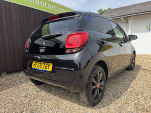 2018 Citroen C1 1.0 Vti Urban Ride in Black — image 6