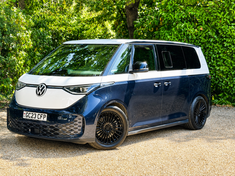 2023 Volkswagen Id. Buzz Id.buzz Ev Funkydubz Work.play Day Van/camper in White — image 1