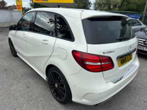 2016 Mercedes-Benz B Class 2.1 B200d Amg Line (premium) 7g-Dct Euro 6 (s/s) 5dr in White — image 5