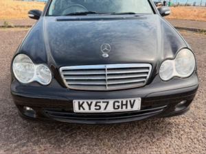 2007 Mercedes-Benz C Class 1.8 C180 Kompressor Classic Se in Black — image 4