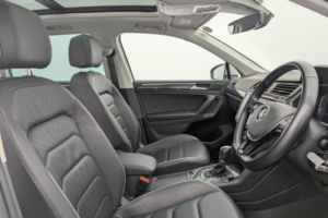 2019 Volkswagen Tiguan 2.0 Tdi Sel SUV 5dr Diesel DSG 4motion Euro 6 (s/s) (190 Ps) in White — image 3
