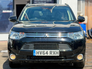 2014 Mitsubishi Outlander 2.0h 12kwh Gx4hs CVT 4WD Euro 5 (s/s) 5dr in Black — image 6