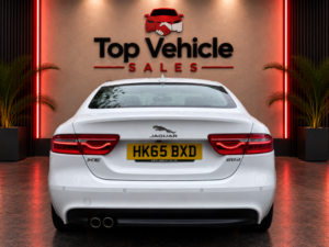 2015 Jaguar Xe 2.0 D Prestige in White — image 4