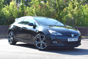 2017 Vauxhall Astra Gtc 1.4 I Turbo Limited Edition in Black — image 6
