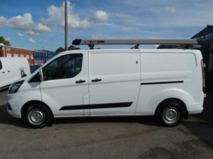 2022 Ford Transit Custom 2.0 300 Ecoblue Trend L2 H1 Euro 6 5dr in White — image 5