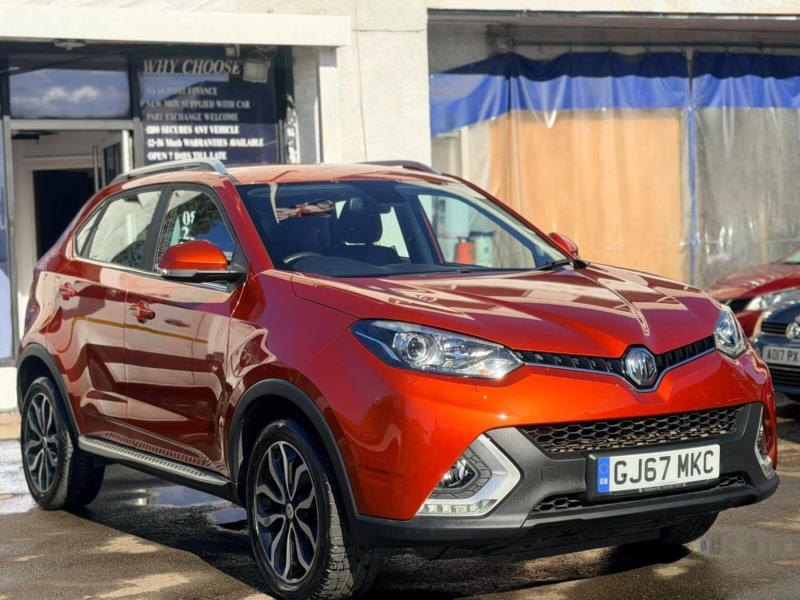 2017 MG Gs 1.5 Tgi Exclusive Dct Euro 6 (s/s) 5dr in Orange — image 1