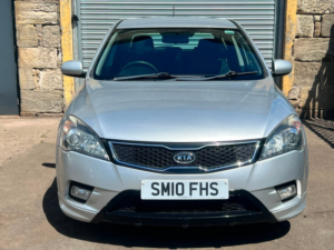 2010 Kia Ceed 1.6 Crdi 3 Hatchback 5dr Diesel Auto Euro 4 (113 Bhp) in Silver — image 6