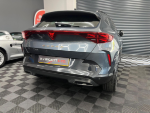 2025 Cupra Formentor 1.5 Etsi V2 DSG Euro 6 (s/s) 5dr in Grey — image 3