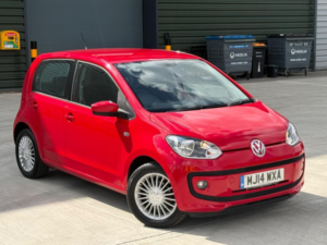 2014 Volkswagen Up! 1.0 High Up! Euro 5 5dr in Red — image 5