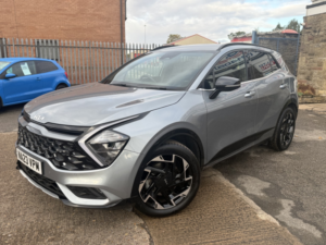 2023 Kia Sportage 1.6 T-Gdi 13.8kwh Gt-Line in Silver — image 2