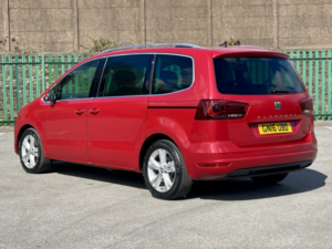 2016 SEAT Alhambra 2.0 Tdi Ecomotive Se Lux in Red — image 2