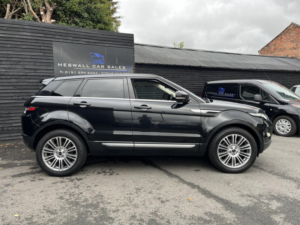 2012 Land Rover Range Rover Evoque 2.2 Sd4 Prestige in Black — image 2