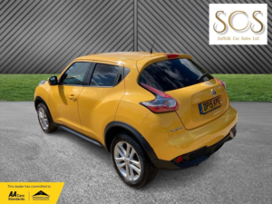 2015 Nissan Juke 1.2 Dig-T Acenta Premium in Yellow — image 5