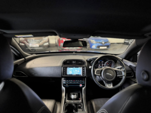 2015 Jaguar Xe 2.0 D R-Sport in Blue — image 2