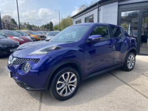 2016 Nissan Juke 1.6 Tekna in Blue — image 4
