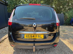 2015 Renault Grand Scenic 1.5 Dci Dynamique Tomtom Edc Euro 5 5dr in Black — image 6