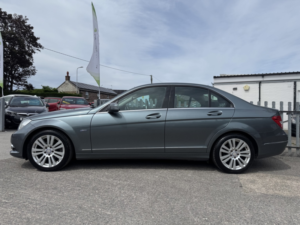 2011 Mercedes-Benz C Class 1.8 C180 Blueefficiency Elegance in Grey — image 2