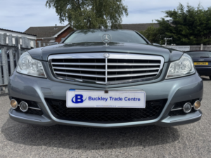 2011 Mercedes-Benz C Class 1.8 C180 Blueefficiency Elegance in Grey — image 3