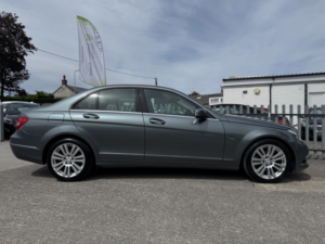 2011 Mercedes-Benz C Class 1.8 C180 Blueefficiency Elegance in Grey — image 6