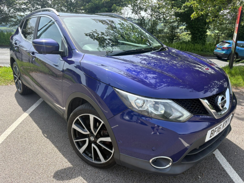 2016 Nissan Qashqai 1.5 Dci Tekna in Blue — image 1