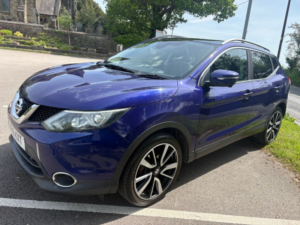 2016 Nissan Qashqai 1.5 Dci Tekna in Blue — image 4