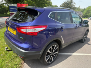2016 Nissan Qashqai 1.5 Dci Tekna in Blue — image 6