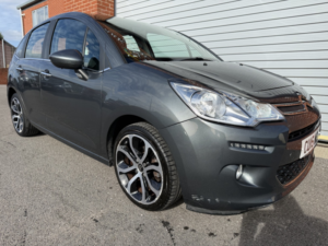 2015 Citroen C3 1.2 Puretech Selection in Grey — image 2