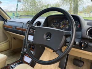1985 Mercedes-Benz 230 in Green — image 6