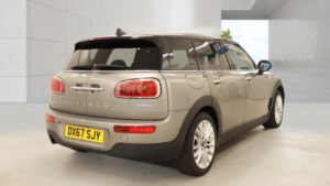 2017 MINI Clubman 1.5 Cooper Auto Euro 6 (s/s) 6dr in Silver — image 4