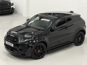 2017 Land Rover Range Rover Evoque 2.0 Td4 Hse Dynamic in Black — image 2