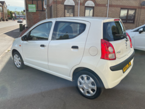 2012 Nissan Pixo 1.0 Visia in White — image 6