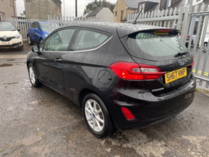 2017 Ford Fiesta 1.1 Ti-Vct Zetec in Black — image 4